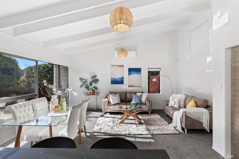 Photo of property in 7/35 Swanson Road, Henderson, Auckland, 0610