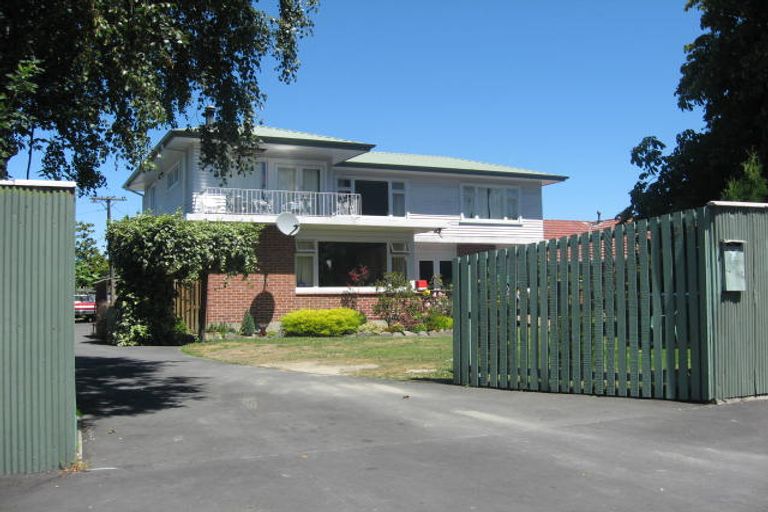 Photo of property in 23 Main South Road, Sockburn, Christchurch, 8042
