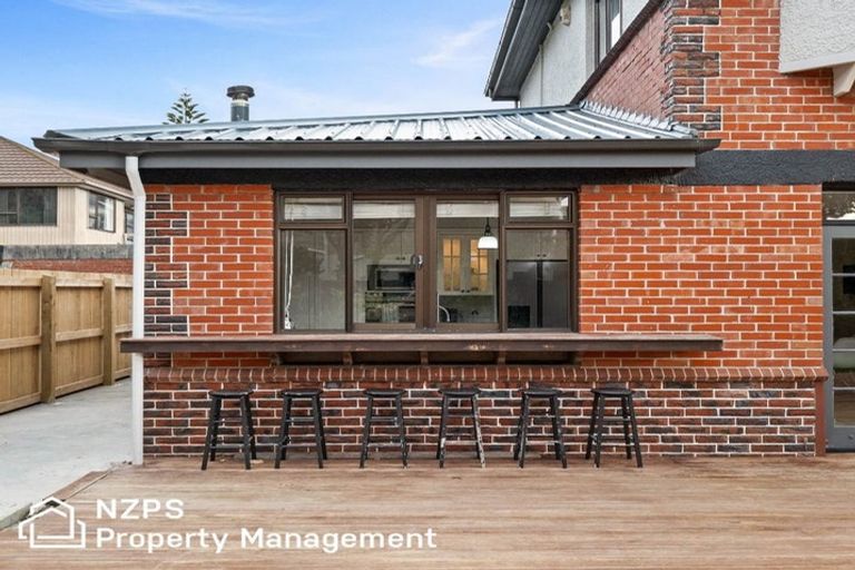 Photo of property in 169 Victoria Road, Saint Clair, Dunedin, 9012