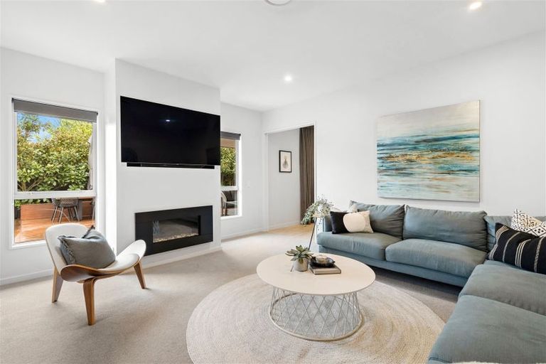 Photo of property in 5 Archrob Avenue, Prebbleton, 7604