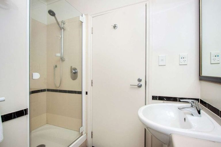 Photo of property in Zest Apartments, 817/72 Nelson Street, Auckland Central, Auckland, 1010