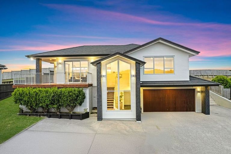 Photo of property in 56 Hillpark Drive, Pokeno, 2402