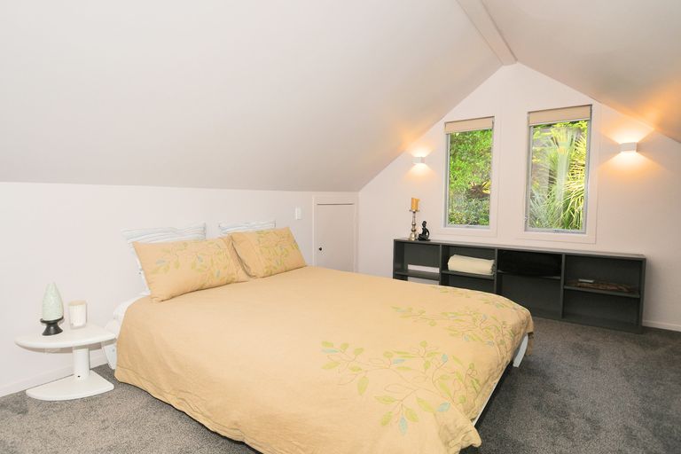 Photo of property in 6 Kendale Drive, Leigh, 0985