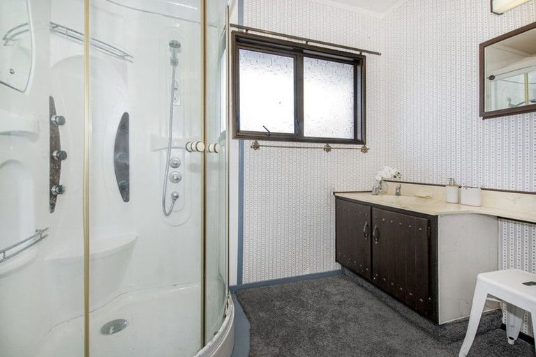 Photo of property in 106 Hatea Drive, Regent, Whangarei, 0112