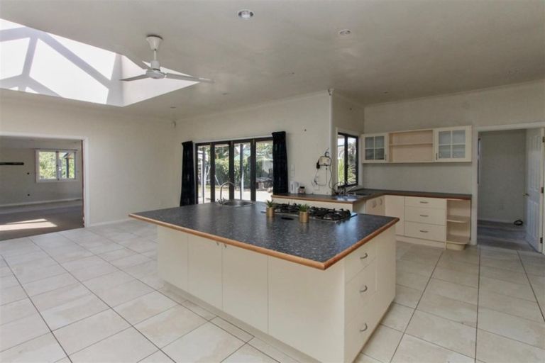 Photo of property in 50 Sunset Road, Mangakakahi, Rotorua, 3015