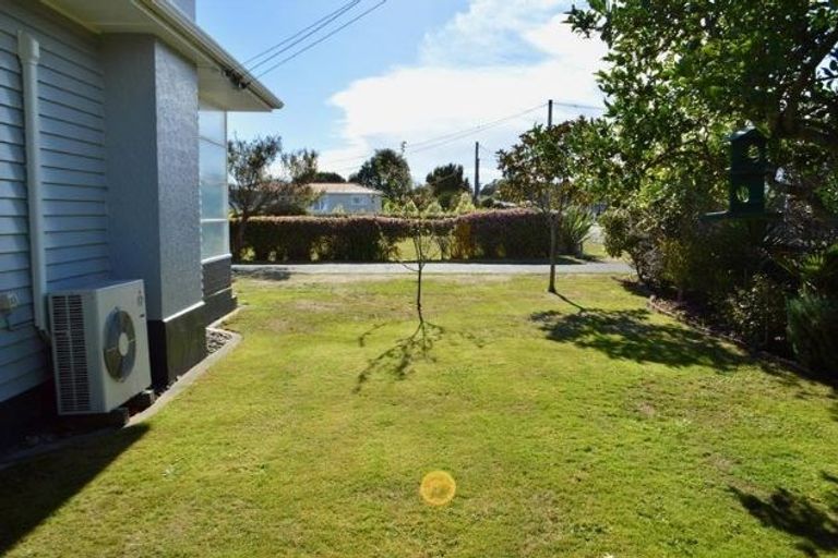 Photo of property in 25 Lemon Street, Otaki, 5512