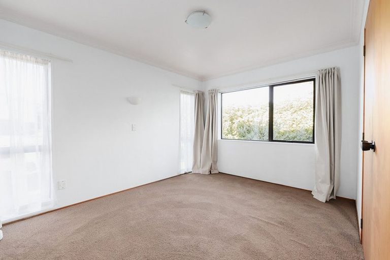 Photo of property in 415 Devonport Road, Tauranga South, Tauranga, 3112