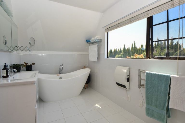 Photo of property in 26 Armstrong Avenue, Carterton, 5713