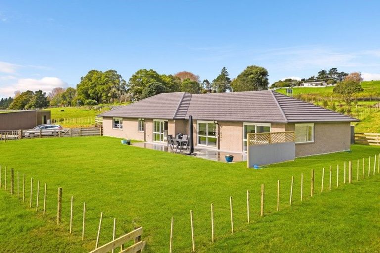 Photo of property in 3 Kendall Road, Maungakaramea, Whangarei, 0178