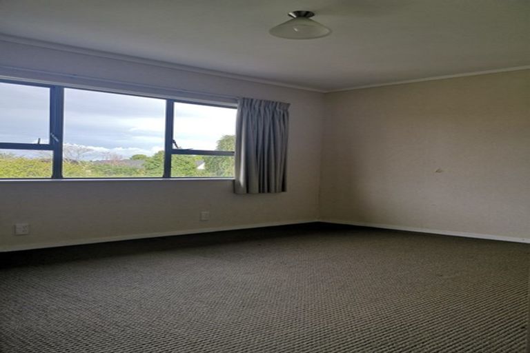 Photo of property in 19 Palmyra Way, Half Moon Bay, Auckland, 2012
