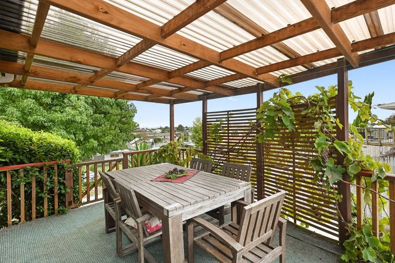 Photo of property in 16 Thode Place, Nawton, Hamilton, 3200