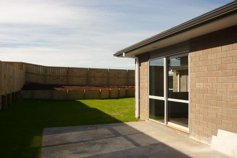 Photo of property in 43 Longbow Terrace, Flagstaff, Hamilton, 3210