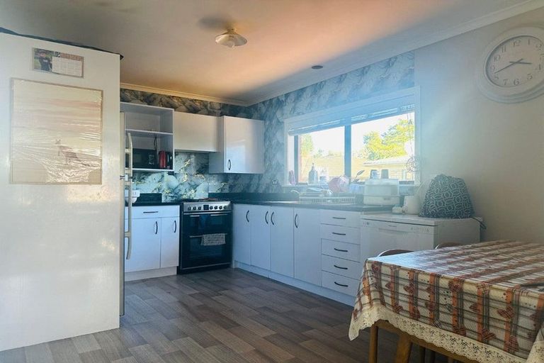 Photo of property in 35 Clevedon Road, Papakura, 2110