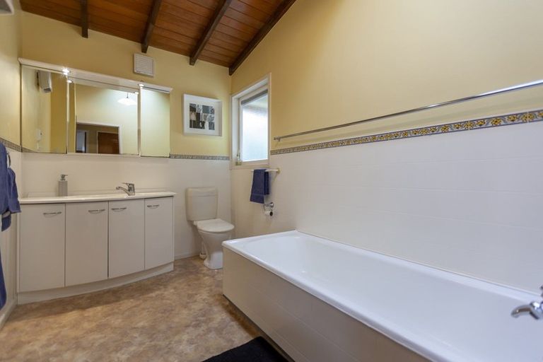 Photo of property in 91 Alexander Road, Raumati Beach, Paraparaumu, 5032