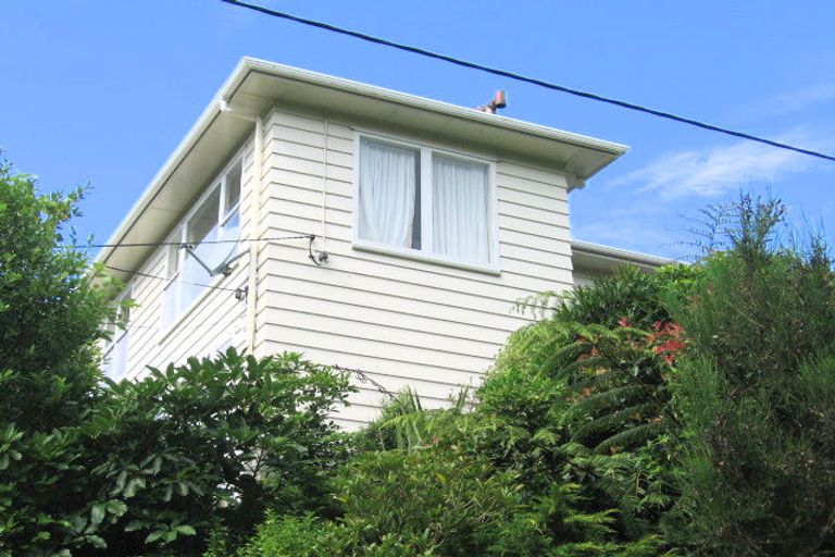 Photo of property in 27 Spencer Street, Crofton Downs, Wellington, 6035