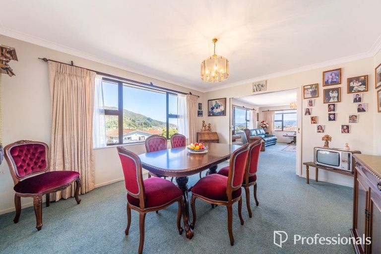 Photo of property in 7 Summit Road, Fairfield, Lower Hutt, 5011