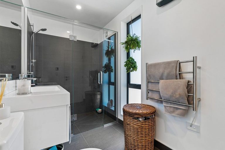 Photo of property in 4 Stamper Lane, Arthurs Point, Queenstown, 9371