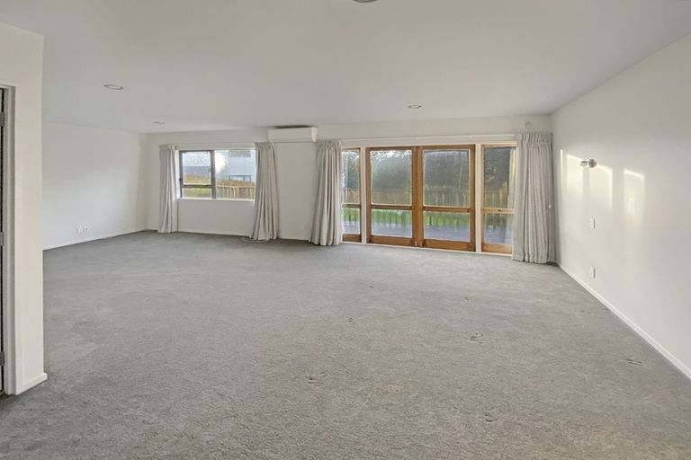 Photo of property in 71 Gills Road, Albany Heights, Auckland, 0632