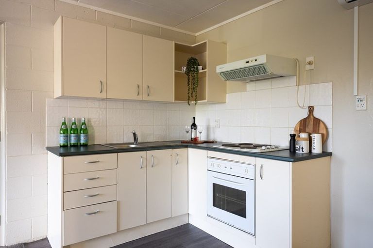 Photo of property in 4/57 Carrington Street, Lower Vogeltown, New Plymouth, 4310