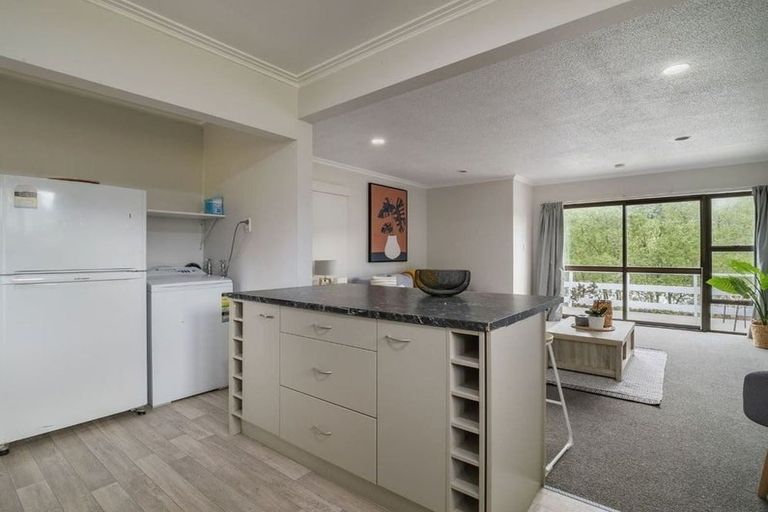 Photo of property in 489 Kaikorai Valley Road, Bradford, Dunedin, 9011