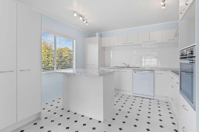 Photo of property in 10 Homedale Street, Pukehangi, Rotorua, 3015