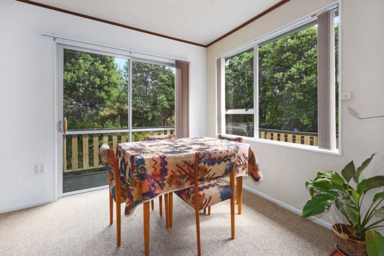 Photo of property in 13a Mahoe Street, Tawa, Wellington, 5028