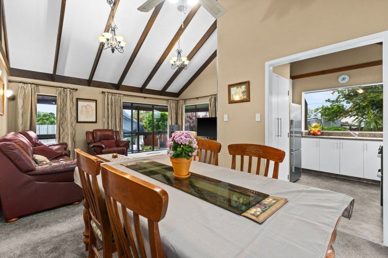 Photo of property in 38 Allens Lane, Clive, 4102