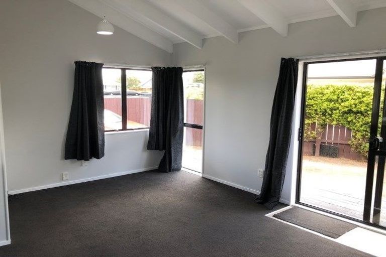 Photo of property in 79b Livingstone Avenue, Nawton, Hamilton, 3200