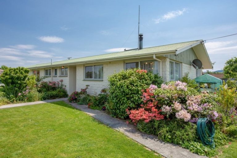 Photo of property in 11 March Street, Spring Creek, 7202