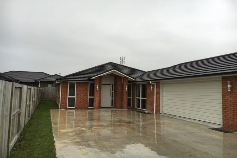 Photo of property in 6 Capricorn Place, Rototuna North, Hamilton, 3210