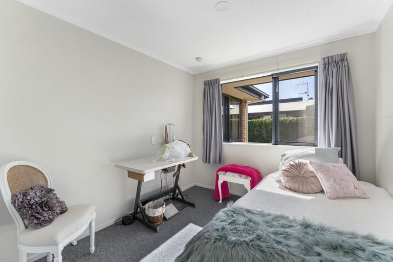 Photo of property in 28 Allport Place, Stoke, Nelson, 7011