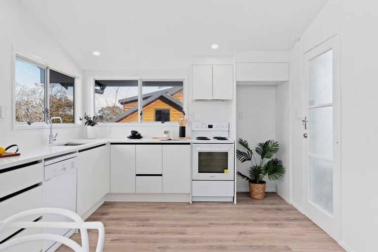 Photo of property in 26 Lachlan Drive, Dinsdale, Hamilton, 3204