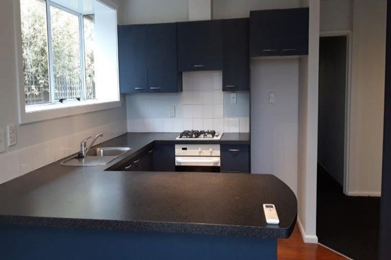 Photo of property in 21 Eglinton Street, Avondale, Christchurch, 8061