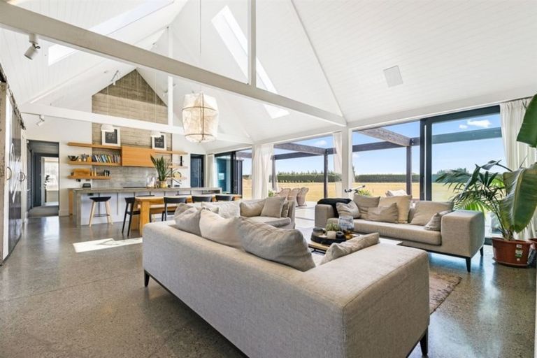 Photo of property in 579 No 10 Road, Swannanoa, Rangiora, 7476