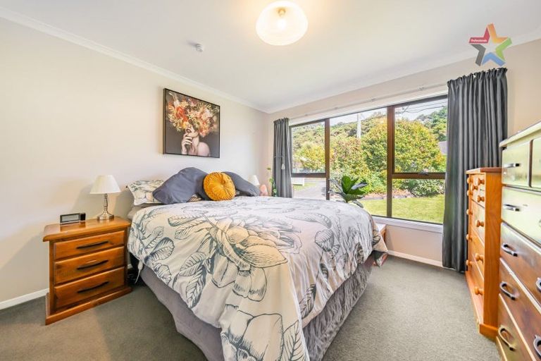 Photo of property in 13 Lees Grove, Wainuiomata, Lower Hutt, 5014