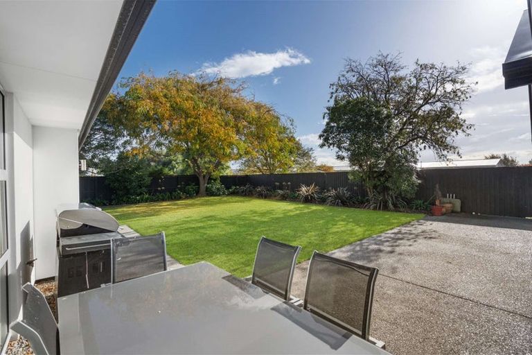 Photo of property in 23 Clarevale Street, Burwood, Christchurch, 8083