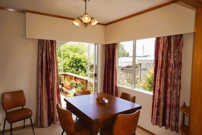 Photo of property in 12 Seaview Road, Ruakaka, 0116
