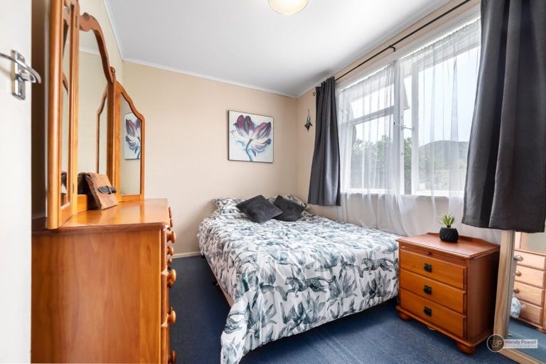 Photo of property in 2/95 Clouston Park Road, Clouston Park, Upper Hutt, 5018
