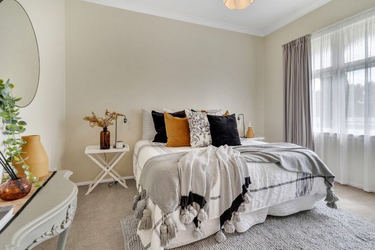 Photo of property in 103 Pembroke Street, Carterton, 5713