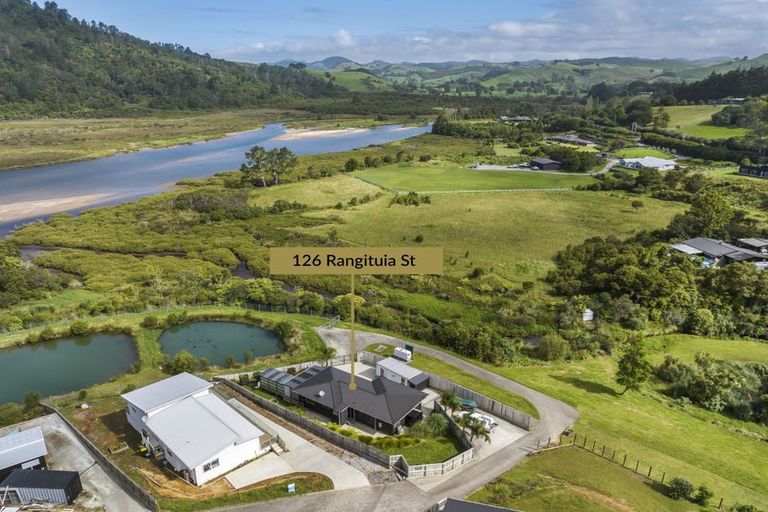 Photo of property in 126 Rangituia Street, Whangamata, 3691