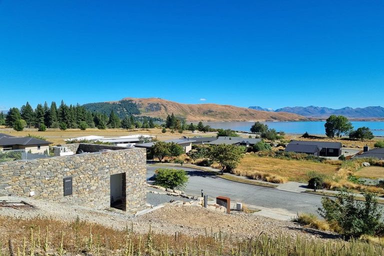 Photo of property in 13 Pollock Place, Lake Tekapo, 7999