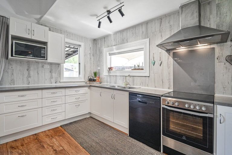 Photo of property in 923 Railway Road, Raureka, Hastings, 4120