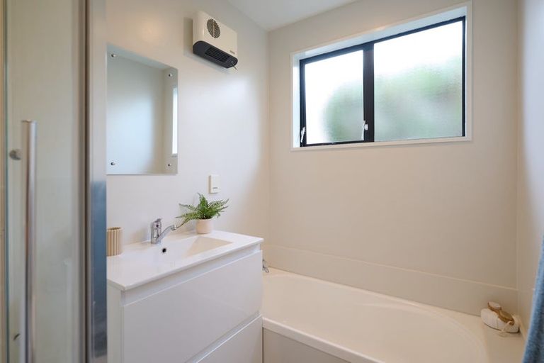 Photo of property in 22a Dunedin Street, Redwood, Christchurch, 8051