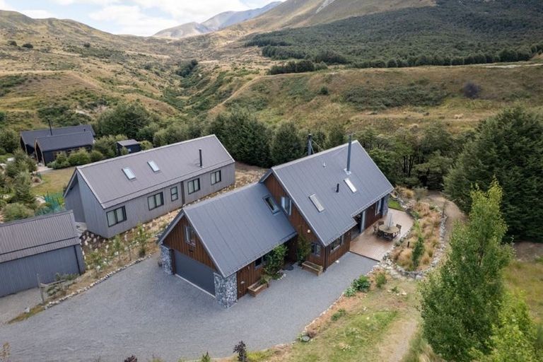 Photo of property in 12c Cheeseman Terrace, Castle Hill, Springfield, 7580