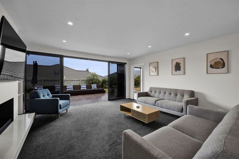 Photo of property in 2 Roy Johns Way, Bell Block, New Plymouth, 4312