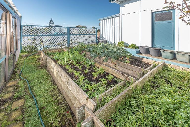 Photo of property in 19 Rapaki Street, Koitiata, Whanganui, 4581