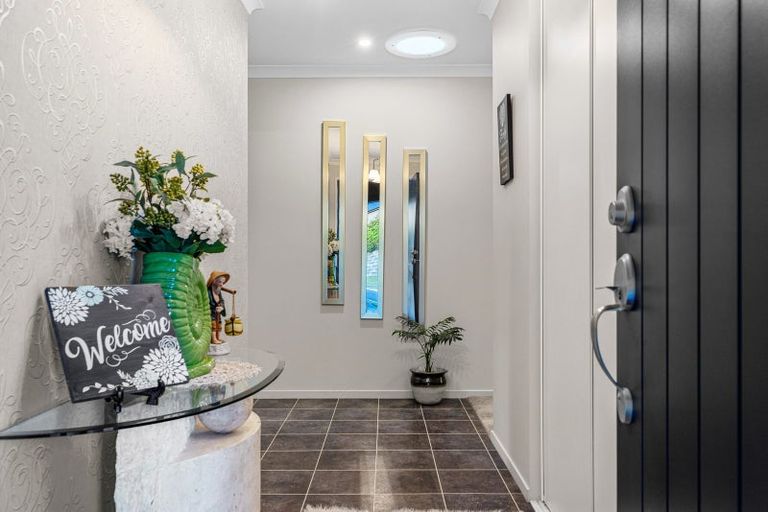 Photo of property in 14 Mervyn Place, Ohauiti, Tauranga, 3112