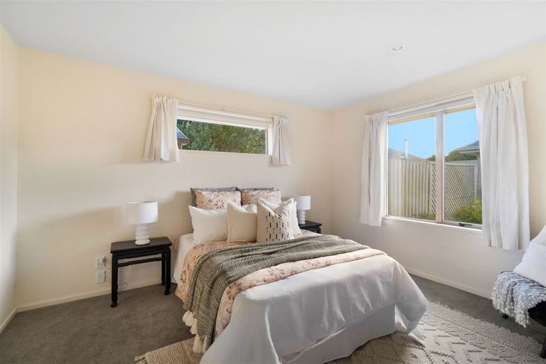 Photo of property in 7 Hamlet Lane, Heathcote Valley, Christchurch, 8022