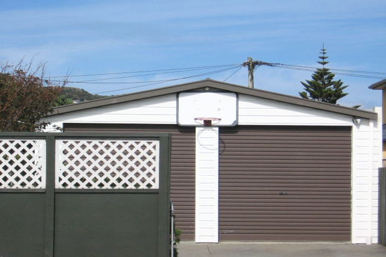 Photo of property in 3/3 Wayside, Miramar, Wellington, 6022