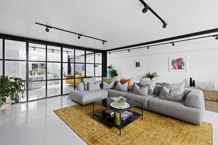 Photo of property in 9a Waghorne Street, Ahuriri, Napier, 4110